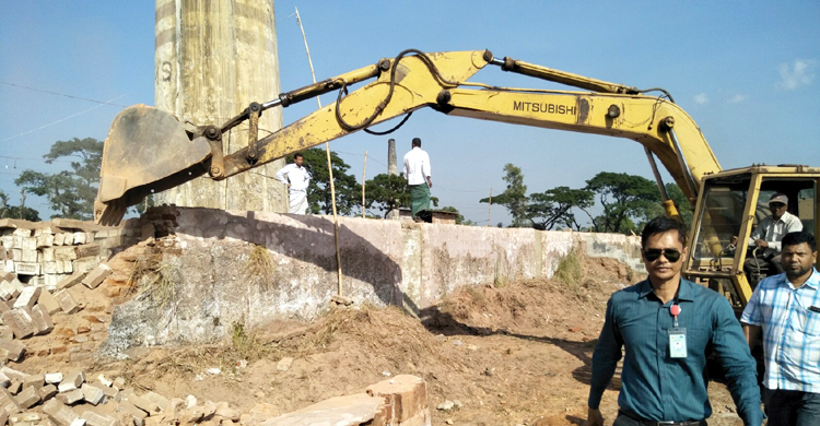 ২৩ লাখ টাকা জরিমানা করে গুঁড়িয়ে দেয়া হলো ৫ ইটভাটা