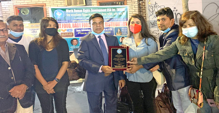 নিউইয়র্কে ‘করোনা হিরো’ সম্মাননা পেলেন শহীদুল