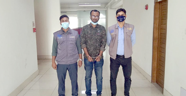 অনলাইন পেমেন্ট গেটওয়ে দিয়ে কোটি কোটি টাকা আত্মসাৎ