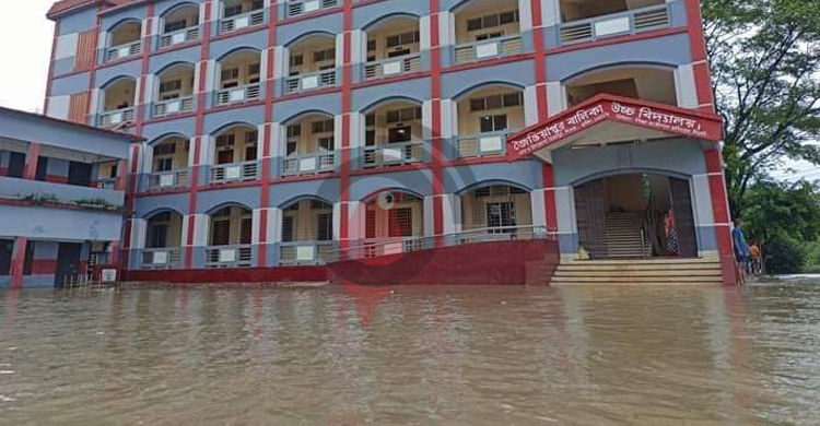 বন্যায় সিলেটের ৭ শতাধিক শিক্ষাপ্রতিষ্ঠান বন্ধ