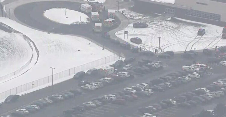 3 killed in shooting at Michigan high school