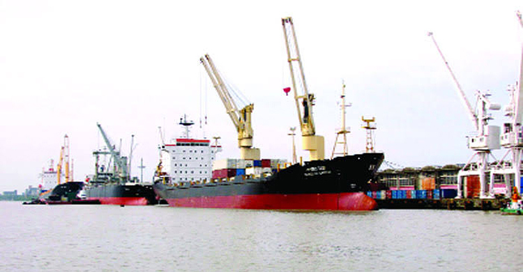 অতীতের সব রেকর্ড ভেঙে মোংলায় সর্বোচ্চ জাহাজ এসেছে ডিসেম্বরে