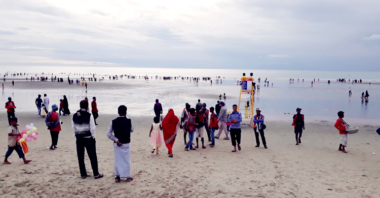 সমুদ্রে গোসলে নেমে নিখোঁজ, ৮ ঘণ্টা পর মিললো মাদরাসাছাত্রের মরদেহ