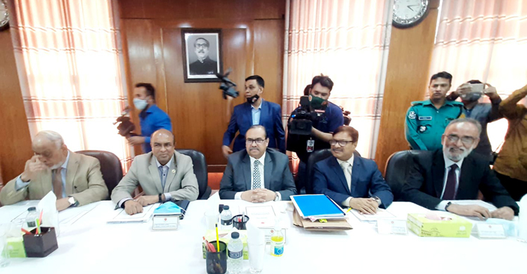 সার্চ কমিটির তৃতীয় বৈঠক চলছে