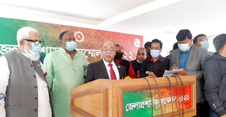সার চোরাচালান বন্ধে মনিটরিং জোরদারে ডিসিদের নির্দেশ