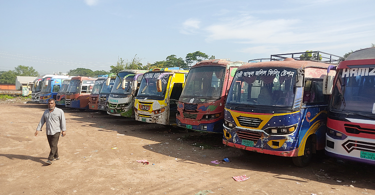 শরীয়তপুরের সঙ্গে ফরিদপুরের বাস চলাচল বন্ধ