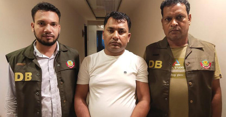 সরকারি চাকরি দেওয়ার নামে হাতিয়ে নিলো সাড়ে ৩২ লাখ টাকা