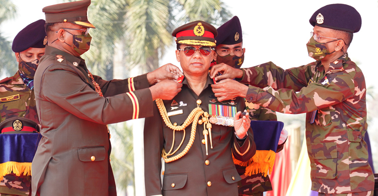 কোর অব সিগন্যালসের ১০ম ‘কর্নেল কমান্ড্যান্ট’ হলেন সেনাপ্রধান