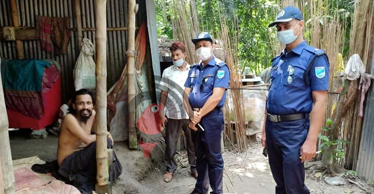 শিকলবন্দি সেই শাহিনের পাশে দাঁড়াল প্রশাসন, দেবে চিকিৎসা