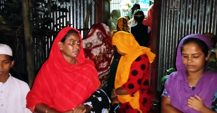 বিয়ের দাবিতে প্রেমিকের বাড়ি গিয়ে লাশ হলেন প্রেমিকা!