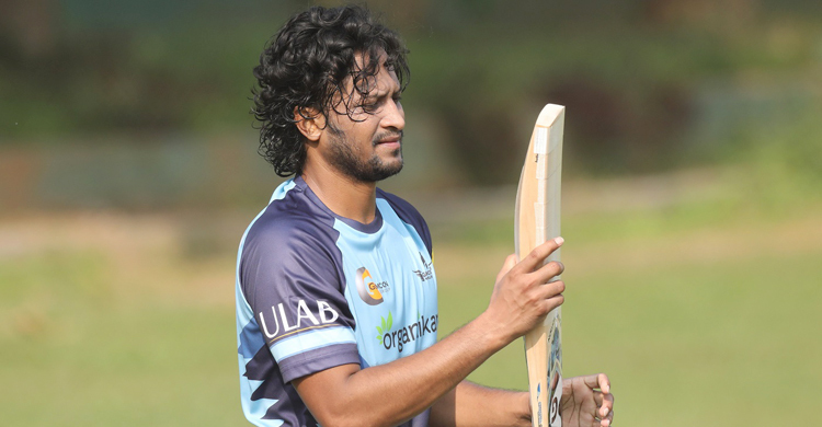 কাটছে অপেক্ষার প্রহর, মাঠে ফিরছেন সাকিব আল হাসান