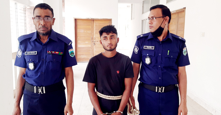 স্কুলছাত্রীর গোসলের ভিডিও ছড়িয়ে দেওয়ার হুমকি, কারাগারে যুবক