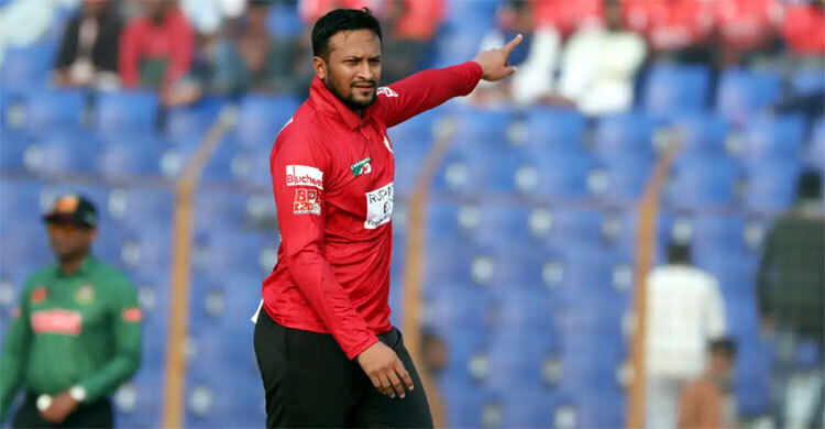 যে কারণে ব্যাট করতে নামেননি সাকিব!