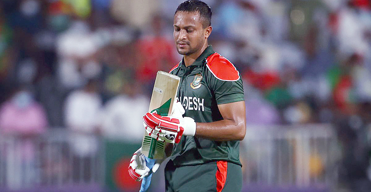 দুর্ভাগ্যজনক রানআউটে সাকিবের দুর্দান্ত ইনিংসের সমাপ্তি