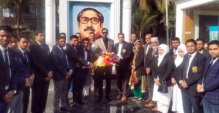 ‘যারা ইমানদারির সঙ্গে বেইমানি করেছে তাদের থেকে সাবধান থাকতে হবে’