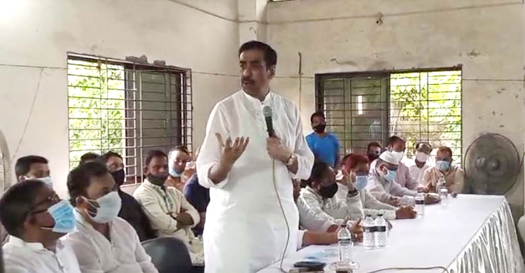 ১২ বছর ক্ষমতায় থেকে আমাদের চর্বি মোটা হয়ে গেছে: শামীম ওসমান