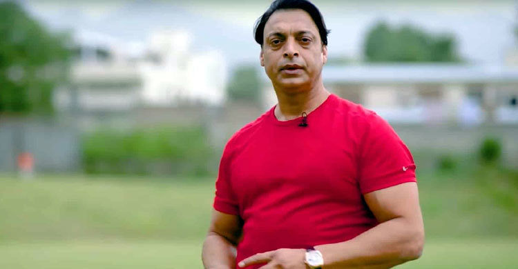 বাংলাদেশকে নিয়ে বাজে কথা বলবেন না : শোয়েব