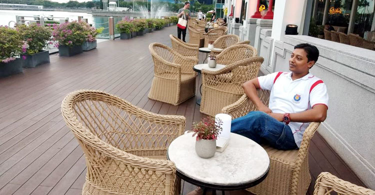 প্রবাসে এসে দেশের কতকিছুর স্বাদই ভুলে গেছি