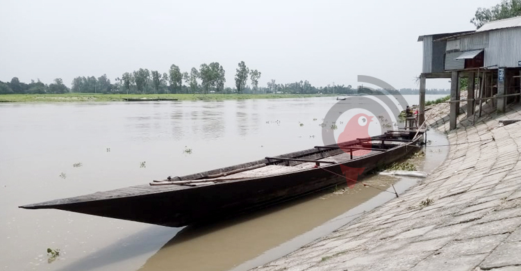সিরাজগঞ্জে যমুনার পানি বিপৎসীমা ছুঁই ছুঁই