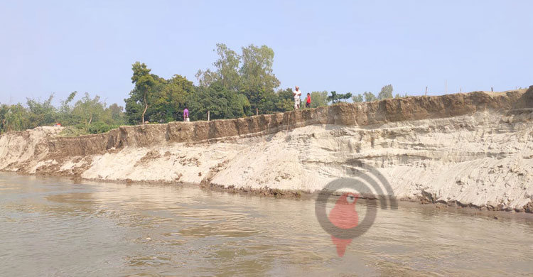 &lsquo;জীবনের ৬৫ বছরে মাঘ মাসে নদী ভাঙন দেখি নাই&rsquo;