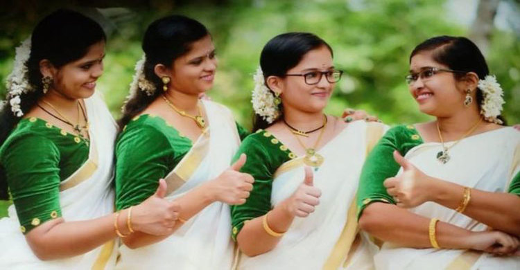 একসঙ্গে জন্ম নেয়া চার বোনের একই দিনে বিয়ে