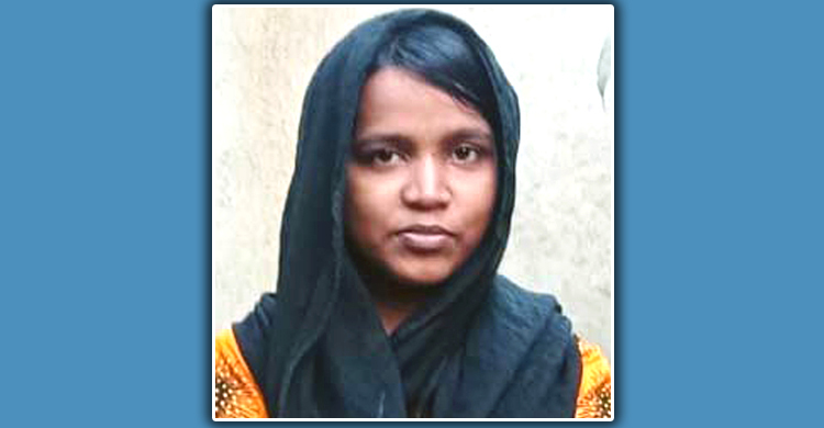 টাকার অভাবে বিশ্ববিদ্যালয়ে ভর্তি অনিশ্চিত সোহাগীর