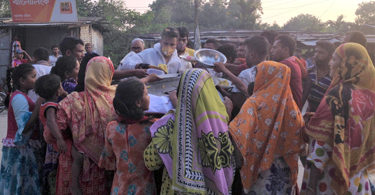 ইচ্ছে থাকলে যে উপায় হয় সেটি প্রমাণ করেই চলেছেন সনি