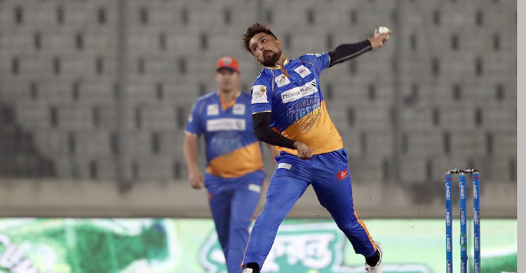 বিপিএল ইতিহাসে সেরা বোলিংয়ের রেকর্ড আমিরের