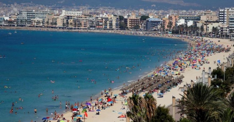 More than half of Spanish companies reopen