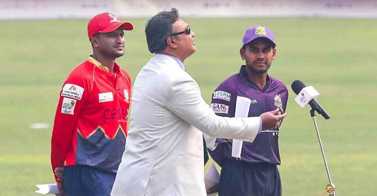 উদ্বোধনী ম্যাচে টস জিতে ফিল্ডিংয়ে বরিশাল