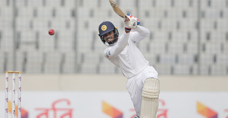 Roshen, Dananjaya put SL in firm control