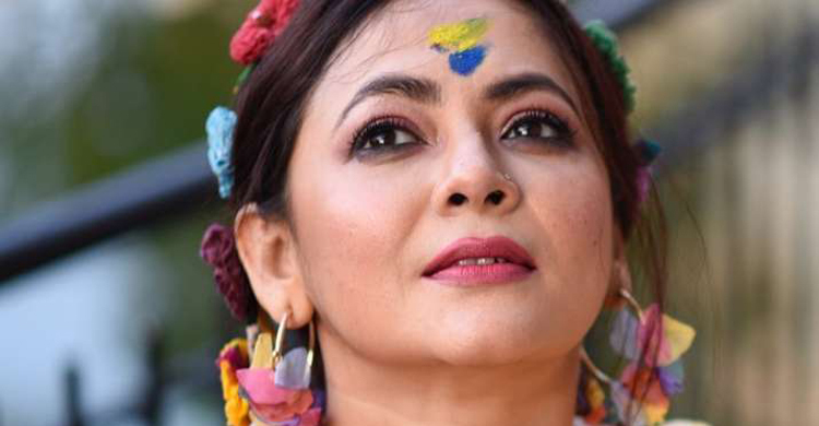 শরীরচর্চায় বেশি আগ্রহী শ্রীলেখা