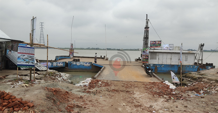 মঙ্গলমাঝির ঘাটে সুনসান নীরবতা