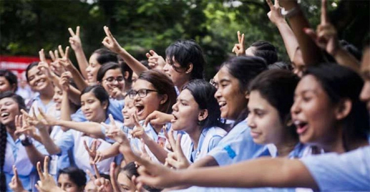 এইচএসসির ফলে বৃত্তি পেল ১০ হাজার ৫০১ শিক্ষার্থী