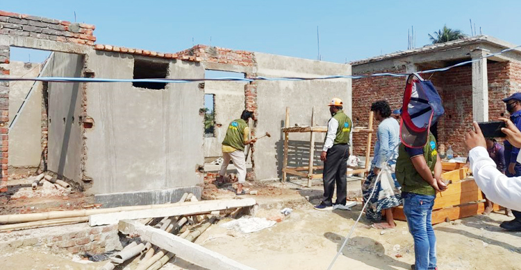 সেন্টমার্টিনের পরিবেশ বিনষ্টকারী চার প্রতিষ্ঠানকে জরিমানা