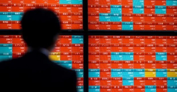 World markets plunge on growing recession fears