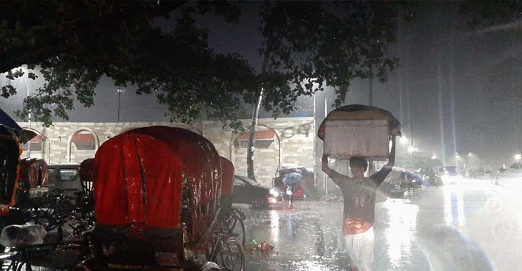 ঢাকায় কালবৈশাখী ঝড়