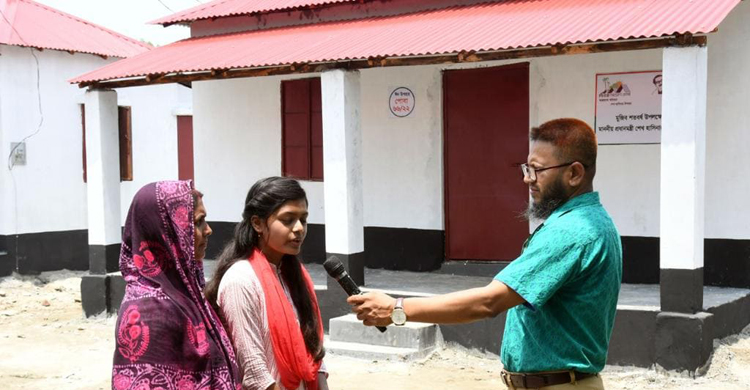 &lsquo;শেখ হাসিনা বাংলাদেশের উন্নয়নের পরশ পাথর&rsquo;