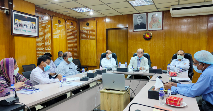 রাষ্ট্রায়ত্ত চিনিকল বন্ধ হবে না, শ্রমিক ছাঁটাইয়েরও পরিকল্পনা নেই
