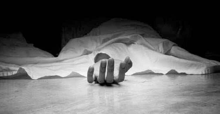 ৬ তলার ছাদে প্রেমিকের সঙ্গে ঝগড়া, লাফ দিয়ে নারীর আত্মাহুতি