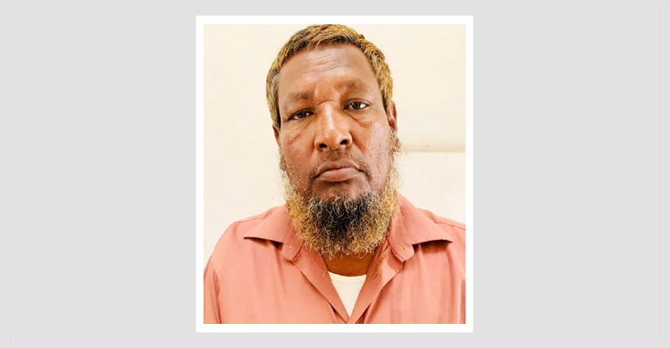 দুই বছরের সাজা থেকে বাঁচতে ১১ বছর পলাতক