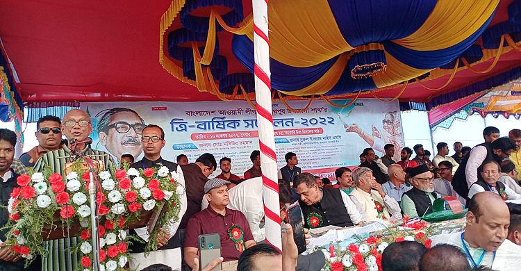 শেখ হাসিনা ক্ষমতায় থাকলে দেশ বাঁচবে: নাহিদ