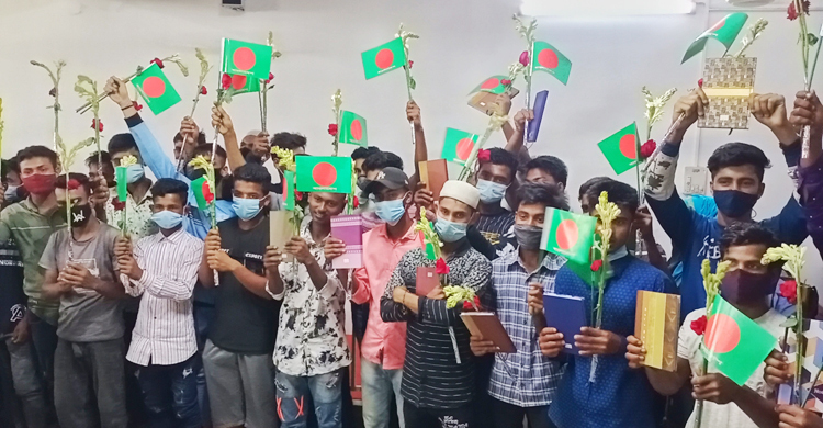 ৫০ মামলায় মুক্তি পেয়ে ঘরে ফিরলো ৭০ শিশু