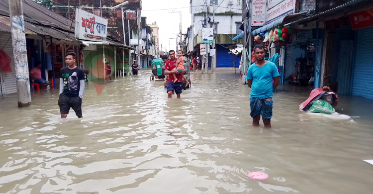 বন্যার পানি বেড়ে সুনামগঞ্জের ৪ উপজেলার যোগাযোগ বিচ্ছিন্ন