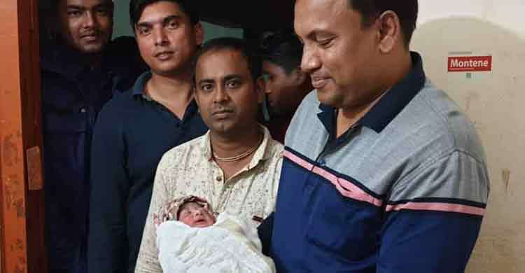 সুনামগঞ্জে ঝোপে মিলল নবজাতক কন্যা সন্তান