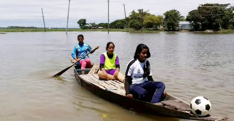 Sunamganj-woman-football-3
