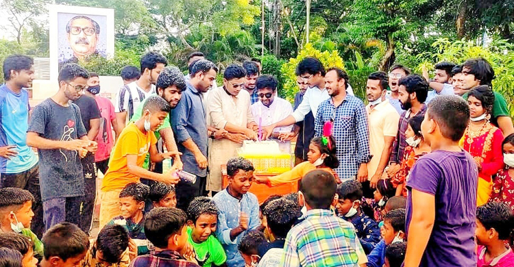 লেখক ভট্টাচার্যের জন্মদিনে শাবি ছাত্রলীগের ভিন্নধর্মী আয়োজন