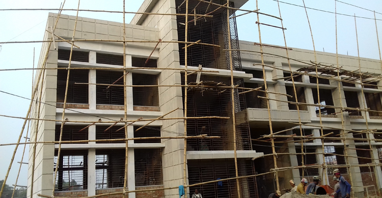 মারা গেলেন ভবন থেকে পড়ে যাওয়া সেই রংমিস্ত্রি