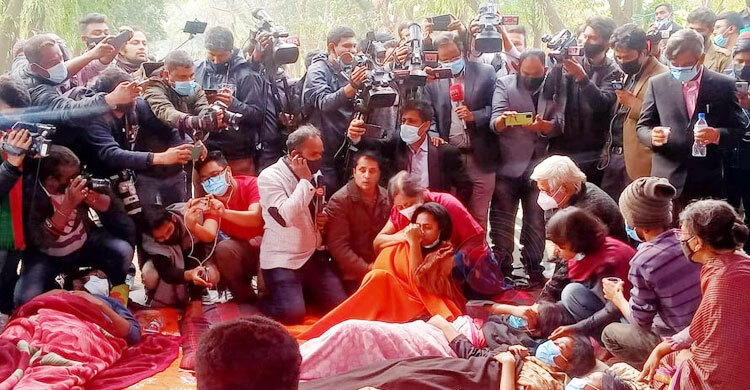 SUST students end hunger strike after 7 days