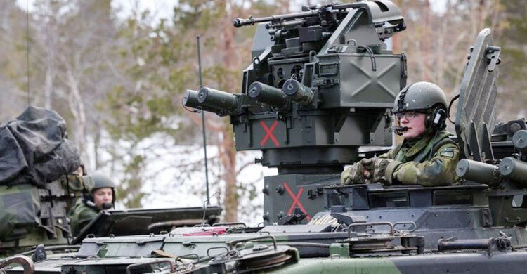 Turkey threatens to block Finland and Sweden Nato bids